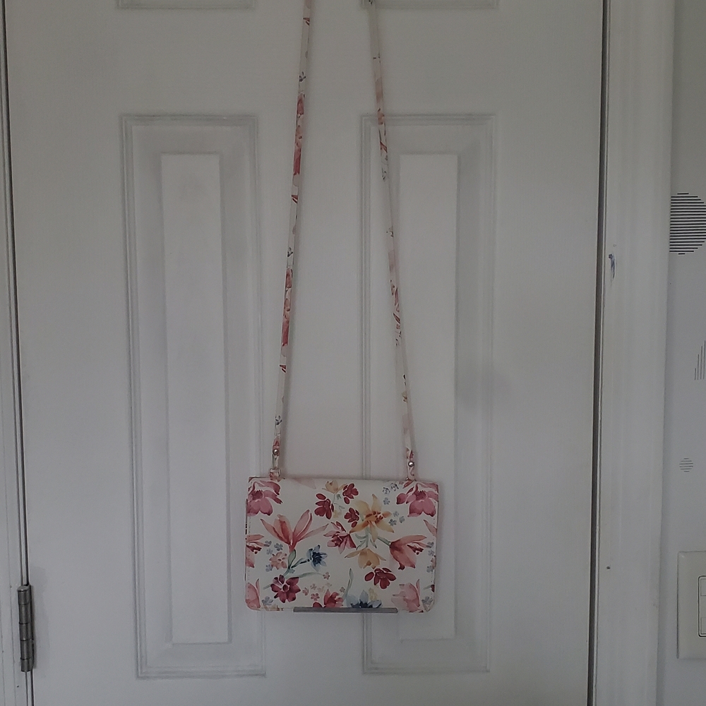 Floral Crossbody Shoulder Bag - Pink Floral Print